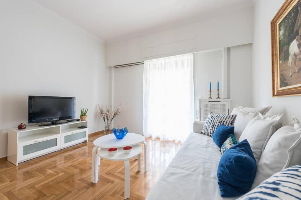 New! Bright & Remodeled 1Bed Apt 2Min Walk To Acropolis أثينا المظهر الخارجي الصورة